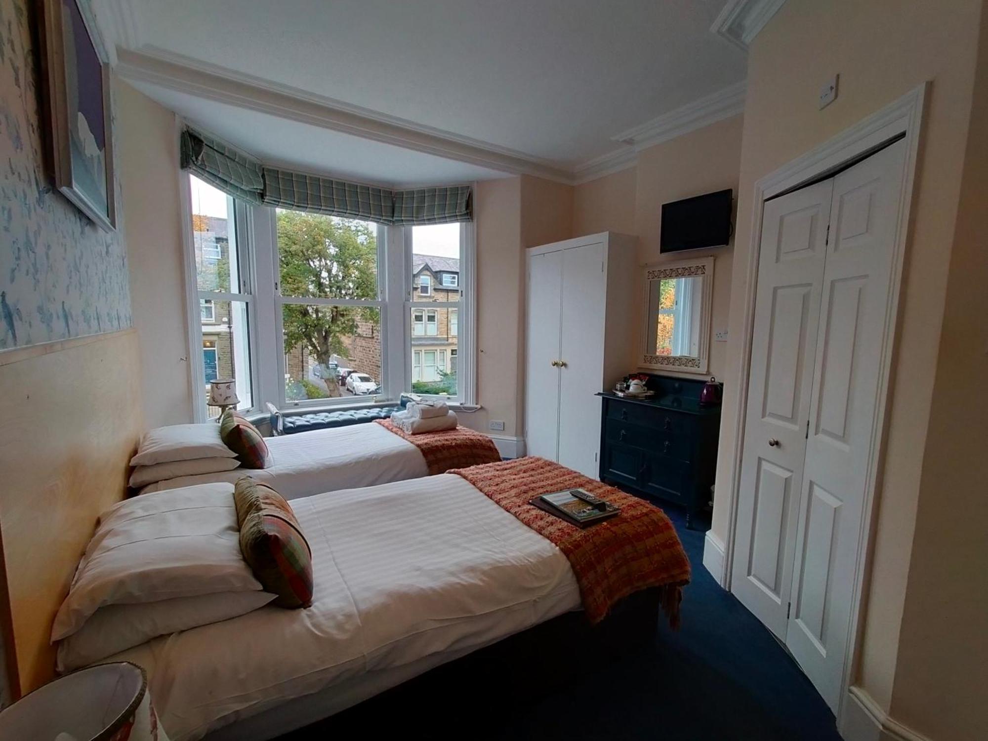 Arden House Hotell Harrogate Exteriör bild
